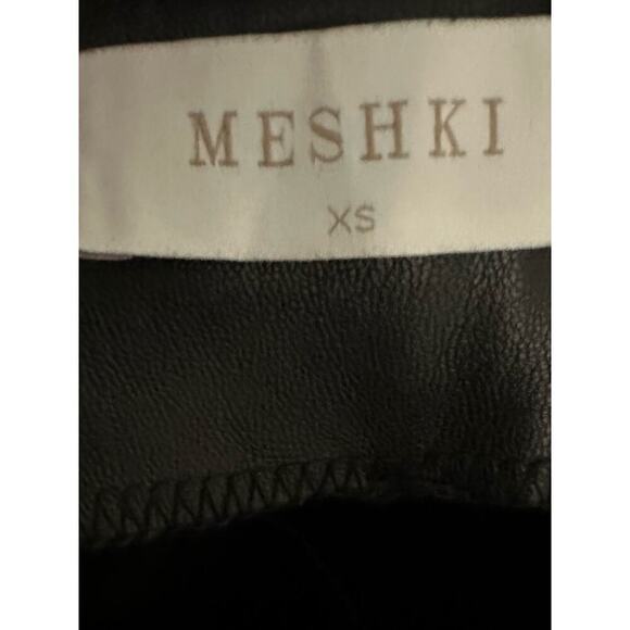 MESHKI Vanessa Black Faux Leather Split-Front Hem Pants - Sz XS - Picture 4 of 7